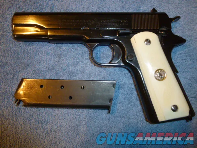 Vintage Colt 1911 .45 Pistol, Manufactured 1918, Clean