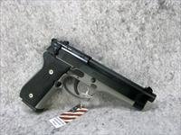 BERETTA 92FS TWO-TONE 9MM SPEC0587A 4.9 15-SH BLACK SLIDE/INOX FRAME 9mm Luger EASY PAY 54 Img-4