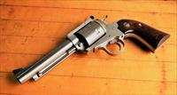  EASY PAY 60 Ruger Engraved Bisley cowboy Revolver  45 LC Long Colt handgun fire power Target rear sight Patented 6 Shot NIB Stainless Steel Blackhawk 0470 Traditional SS Cold hammer forged  Wood Rosewood Plastic Hard Case Img-1
