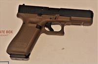 EASY PAY 51 Layaway Glock EXCLUSIVE Marksman Barrel 5 generation Conceal and carry 17 Gen 5  9mm 4.5in 17rd Flat Dark Earth Gen5 hexagonal rifling ACCESSORY RAIL Fixed Sights Polymer Synthetic GRIP 9mm PA1750203DE Img-5