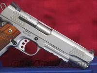 Smith and Wesson 108411  Img-12