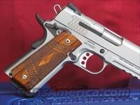 Smith and Wesson 108411  Img-14