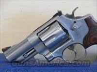 Smith and Wesson 150715  Img-3
