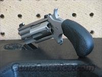 NORTH AMERICAN ARMS PUG Trijicon night sight  "EASY PAY $80"  NAA-PUG-T 