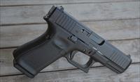 59 EASY PAY GLOCK 19 GEN5 9MM LUGER FS 15-SHOT BLACK Black Polymer Concealed Carry SEMI-AUTO PA195S203 Img-4