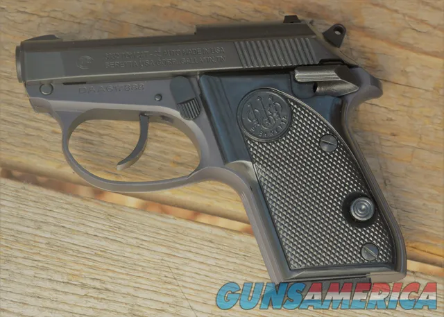 29 EASY PAY Beretta 3032 Tomcat conceal and carry Semi Automatic J320115 Img-2