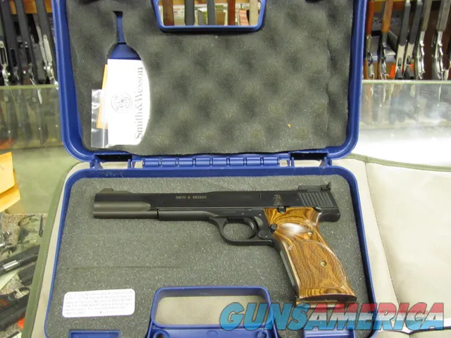 Smith & Wesson Model 41 NO CC FEES 130512