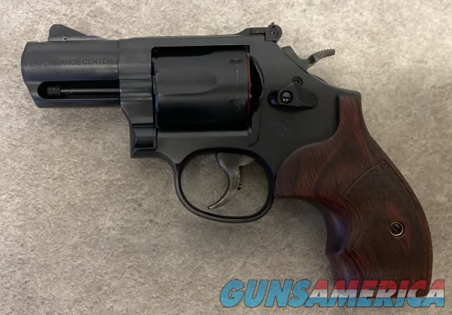 Smith & Wesson 19 Carry Comp 022188874952 Img-3