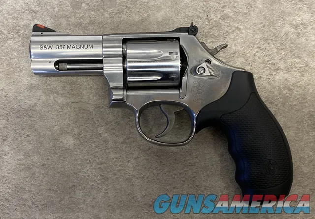 Smith & Wesson 686 Plus 022188145175 Img-3
