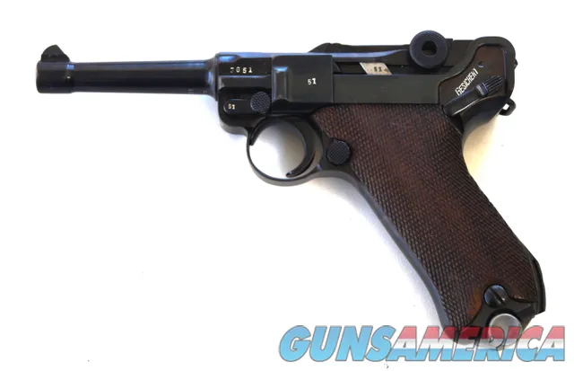 1937 S/42 MILITARY GERMAN LUGER WITH MATCHING # MAGAZINE
