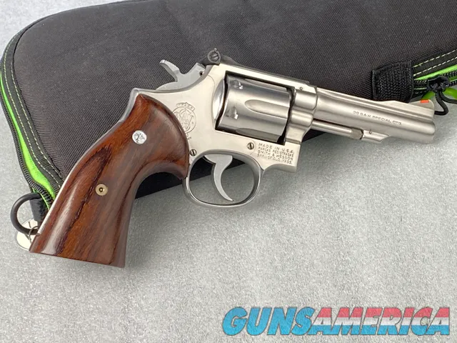 Smith & Wesson 67 022188628029 Img-1