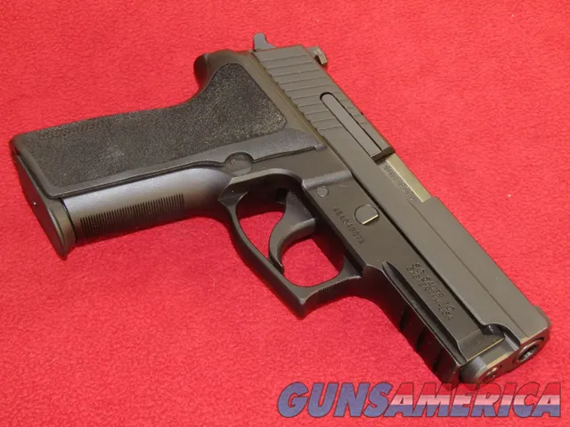 Sig-Sauer P229 Pistol (9mm)