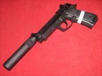 Beretta 92FSR Pistol .22 LR Img-2