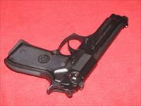 Beretta 96 Pistol .40 S&W Img-3