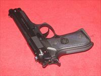 Beretta 96 Pistol .40 S&W Img-4