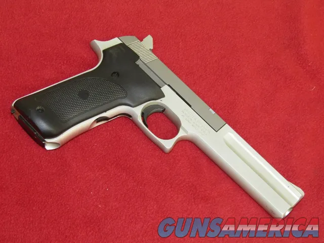 S&W 622 Pistol (.22 LR)