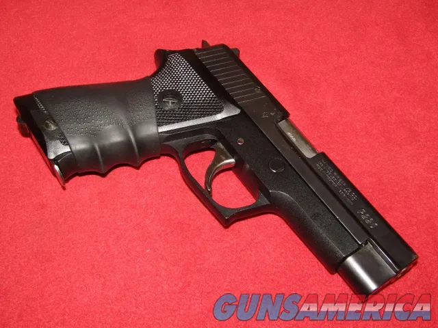 Sig-Sauer P220 Pistol (.45 ACP)