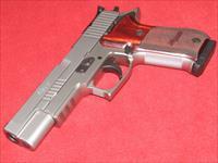 Sig-Sauer P220 Elite SAO Pistol (10mm)