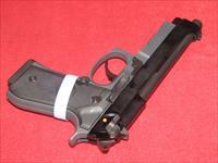Beretta 92FSR Pistol .22 LR Img-3