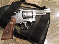 SMITH & WESSON Model 67 (-0) .38 Special Revolver, 4" STAINLESS SIGHTS