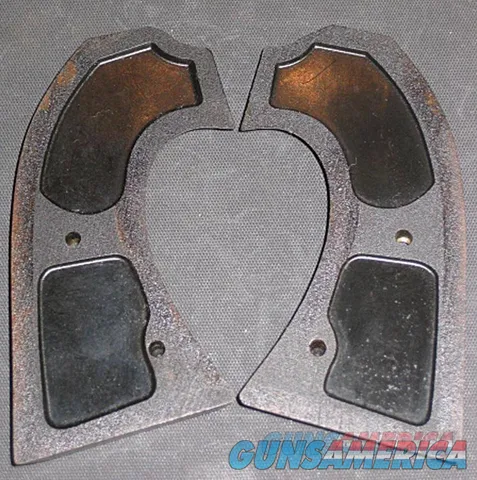 COLT SAA 1ST GENERATION BISLEY IN .32 WCF CALIBER & 5 12 INCH BARREL. 111 YEARS OLD!!