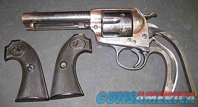 1ST GENERATION COLT SAA BISLEY IN .38 WCF AND 4 34 INCH BARREL. 113 YEAR OLD PIECE OF AMERICAN HISTORY !!