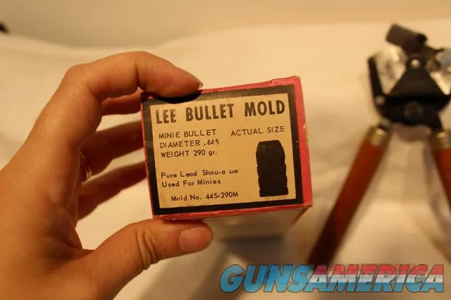 Lee 445 cal 290gr minie bullet mold new Img-2