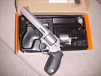 TAURUS 692  SS TRACKER 357/9MM COMBO