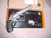 TAURUS 692  SS TRACKER 357/9MM COMBO