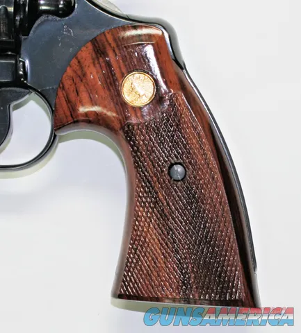 Colt Python 2nd Generation Rosewood Grips, Smiley Checkered Pattern