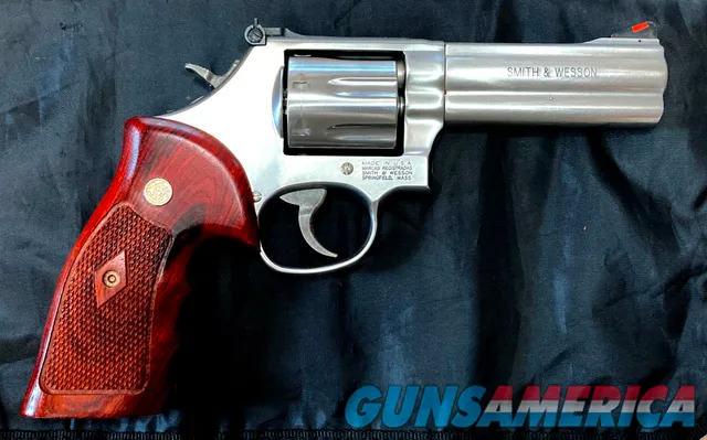 SMITH & WESSON INC 686.6  Img-2