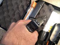 Glock 17 Gen4 9mm 17+1 3 mags NIB Glock Tritium Night Sights G17 GNS