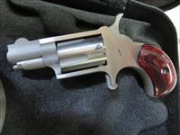 North American Arms NAA .22lr with Belt Buckle Holster NAA-22LR-BBO NIB