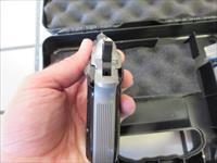 Beretta 21 Bobcat .22lr INOX J212500 NIB RARE Tip-Up M21