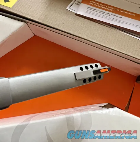 Taurus 608 8-Shot .357 Magnum Stainless 4" Ported Barrel 2-608049 M608