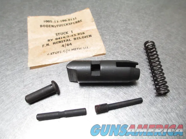 FAL  METRIC  L1A1  LOWER RECEIVER FRAME LOCK  5 PART SET  ALL NOS PARTS