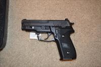 Sig P229 M11A1 9mm Img-2