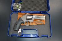Smith & Wesson 686 Plus 357 Magnum 4 Img-2