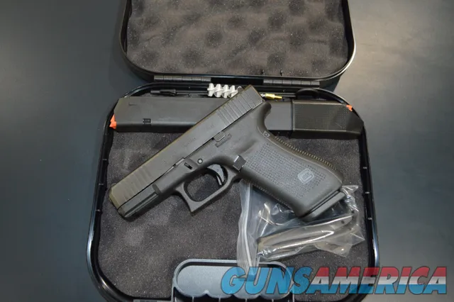 Glock 45 9mm 17 Round FREE SHIP