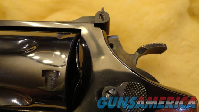 Smith & Wesson Model 57 8 38-inch Barrel Blue Plus Extras