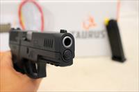 Taurus G3 semi-automatic pistol  9mm  Box, Manual and 2 10rd Magazines Img-10