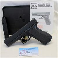 PRE-BAN Glock 22 semi-automatic pistol ~ .40 S&W ~ (2) 15rd Magazines ~ Box & Manual