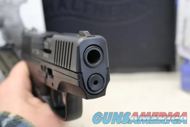 Walther PPS M2 LE semi-automatic pistol ~ 9mm ~ Box, Manual (3) Magazines