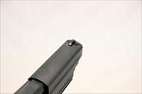 Sig Sauer P226R semi-automatic pistol  9mm  Nitron Finish  Siglite Night Sights  LIKE NEW IN BOX Img-3