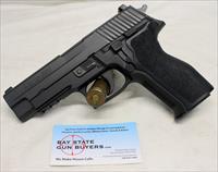 Sig Sauer P226R semi-automatic pistol  9mm  Nitron Finish  Siglite Night Sights  LIKE NEW IN BOX Img-18