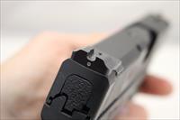 Smith & Wesson M&P 9 SHIELD semi-automatic pistol ~ 9mm ~ VIRIDIAN GREEN LASER ~ (5) Magazines 