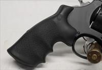 Smith & Wesson Model 327 M&P R8 revolver ~ 8rd PERFORMANCE CENTER ~ .357 Magnum ~ BOX & MANUAL
