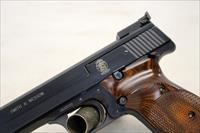 Smith & Wesson MODEL 41 semi-automatic Target Pistol  .22LR  Box, Manual & 2 Magazines Img-4