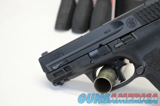 Smith & Wesson M&P9 M2.0 022188870640 Img-3
