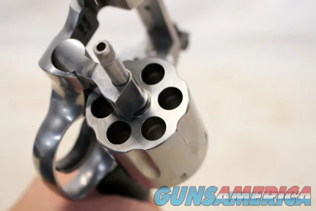 Smith & Wesson 686-6 SNUB NOSE 2.5" Revolver STAINLESS STEEL Box Manual Keys 164231